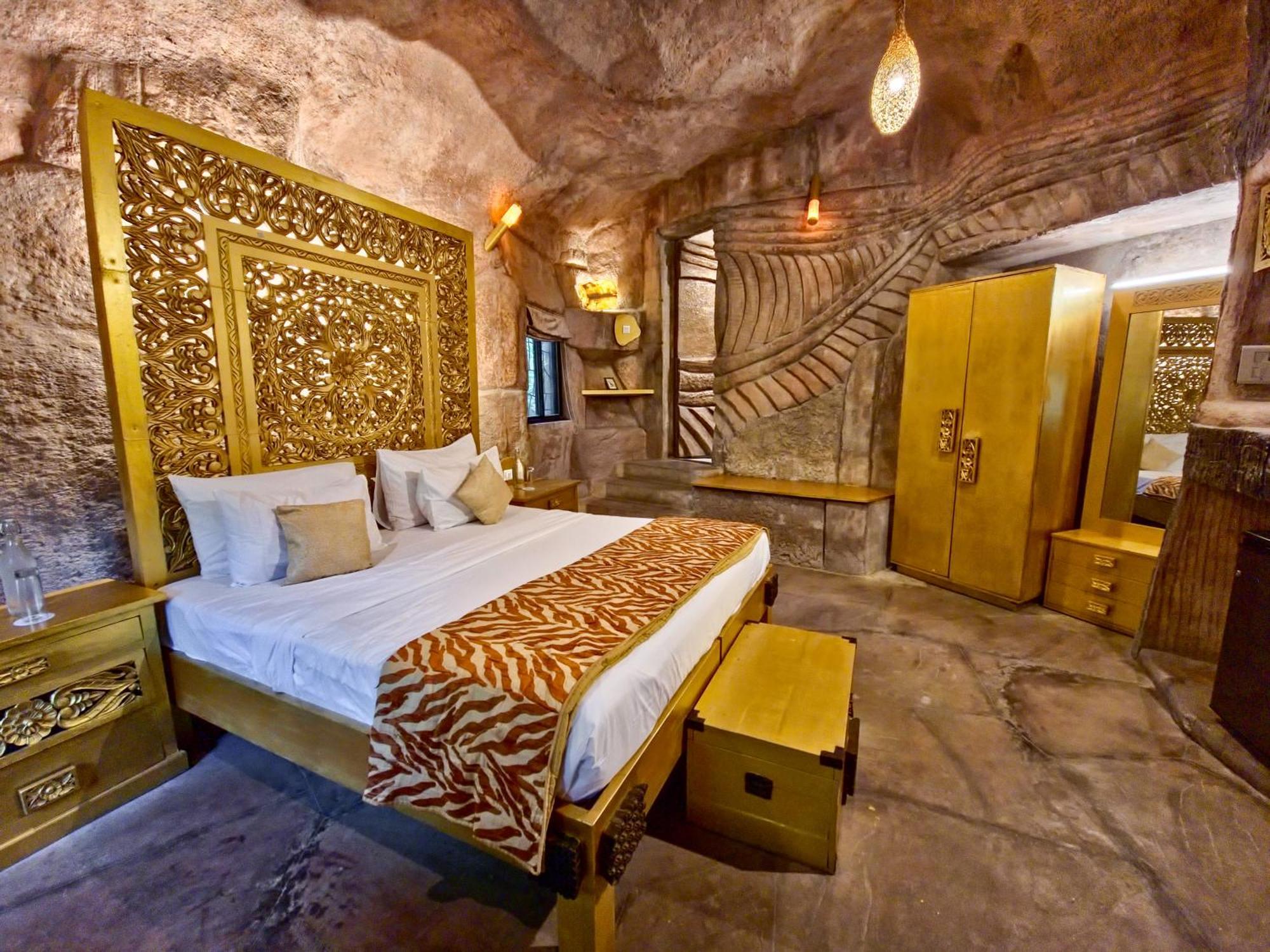 Tathastu Pench Hotel Khawasa Luaran gambar